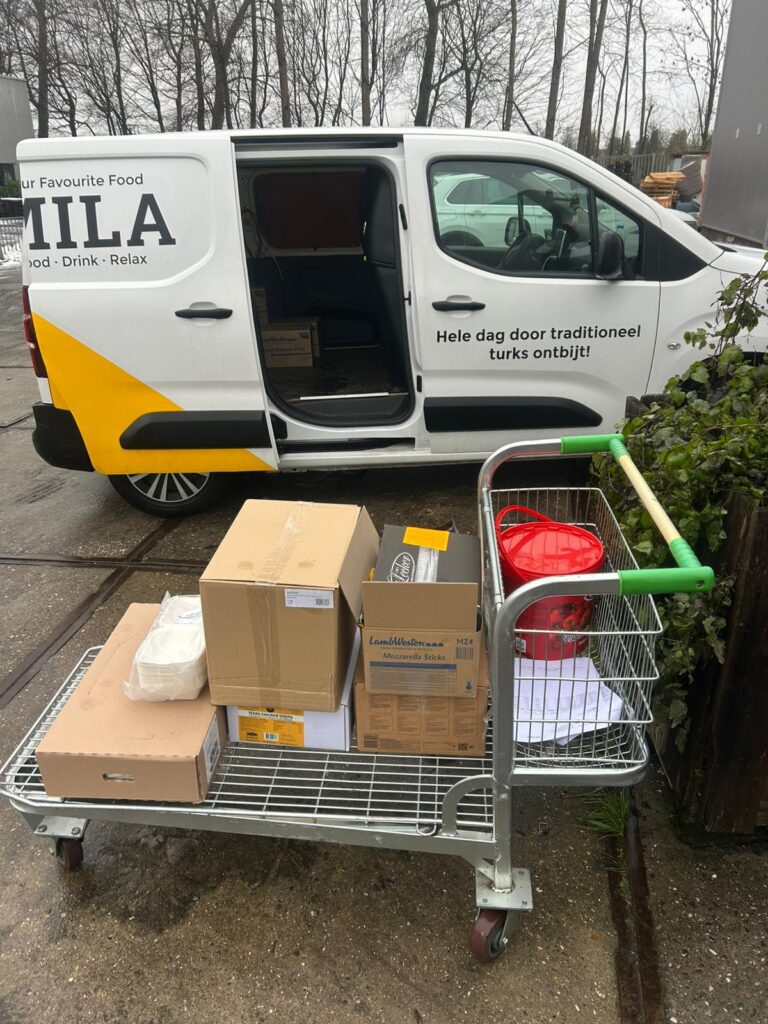 Bezorging van groothandel voor Mila Almere met voorraad en ingrediënten